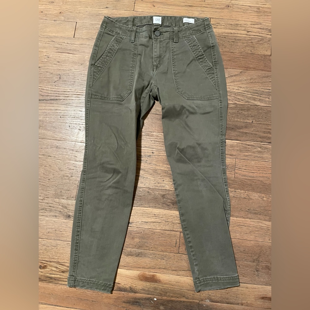 GAP: army green cargo pants